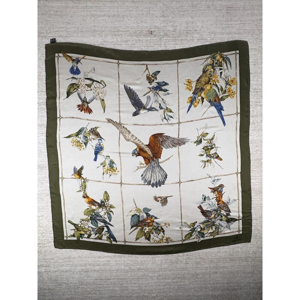 Stunning Vintage Swarovski Paradise Birds Bamboo 100% Silk Scarf Made In Italy